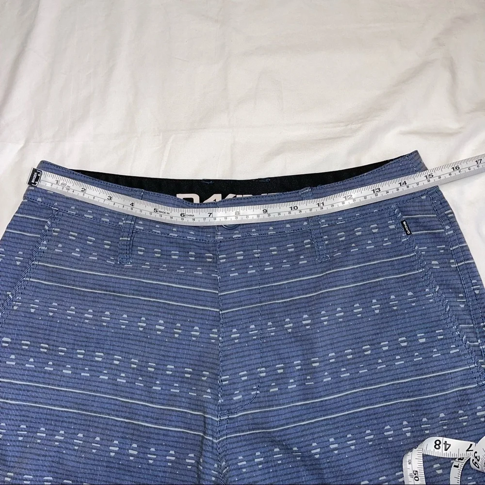 ✨HOST PICK✨Dakine Kokio Hybrid Shorts - Picture 6 of 7
